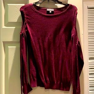 Small express sweater